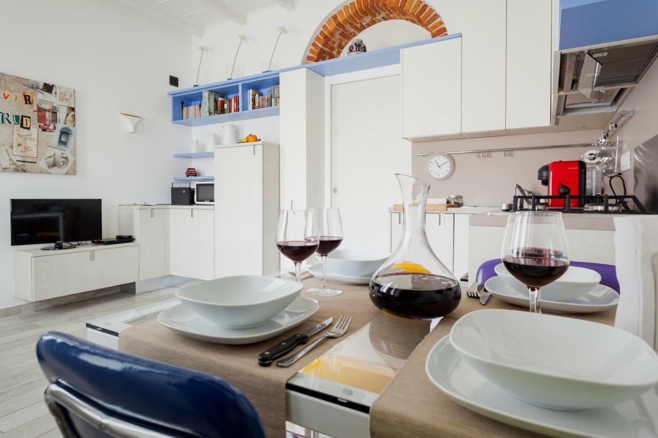 Charming Apartment On The Darsena Navigli - Pulizia Eccezionale Милан Экстерьер фото