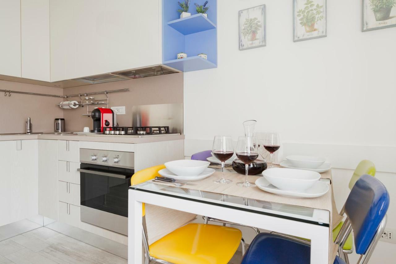 Charming Apartment On The Darsena Navigli - Pulizia Eccezionale Милан Экстерьер фото